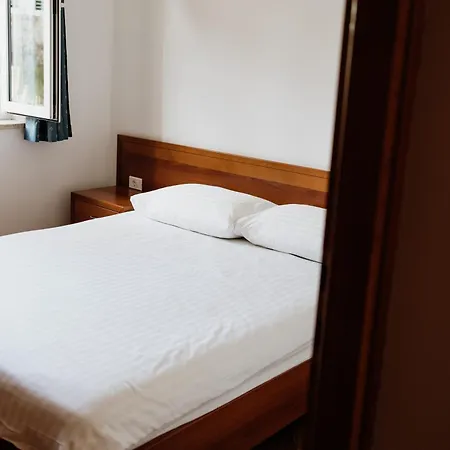 Apartmaji Punta *