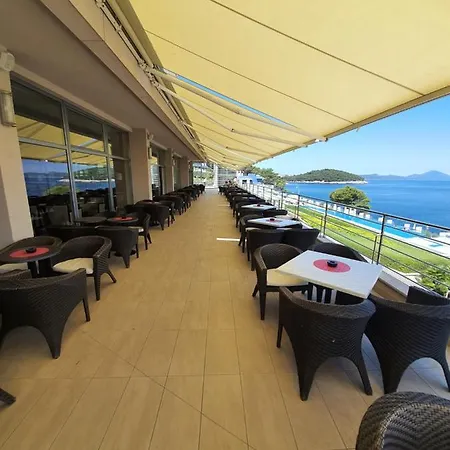 Apartmaji Punta Apartman *