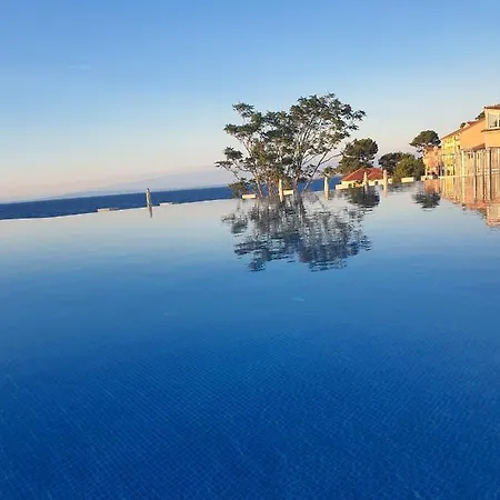 Apartmaji Punta * Lussingrande