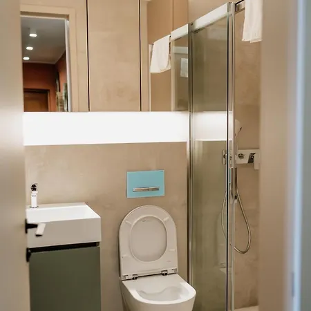 Apartmaji Punta Lussingrande