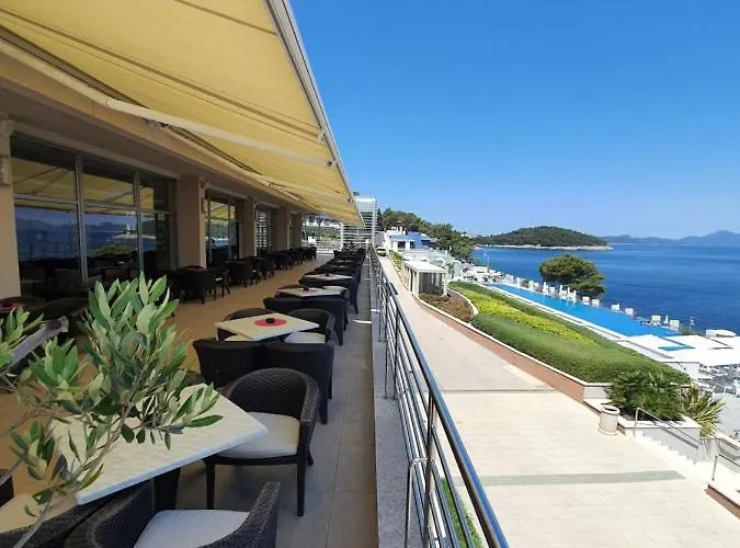 Apartmaji Punta 아파트 *