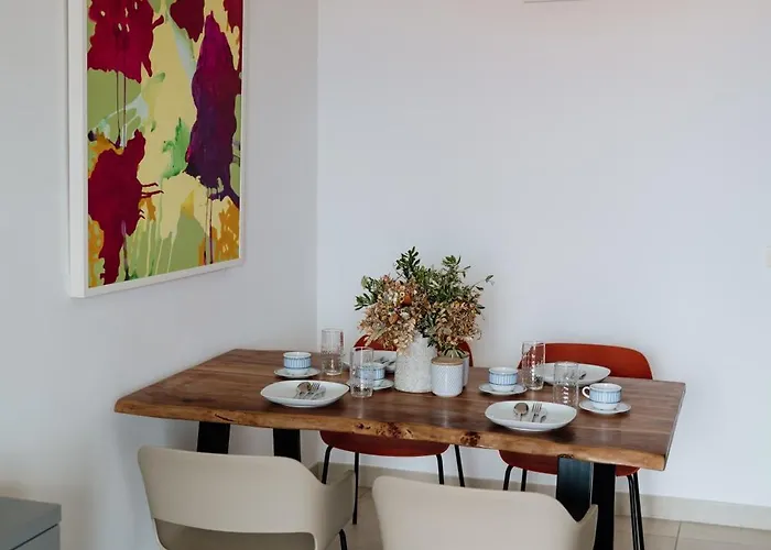 Apartmaji Punta 아파트 *