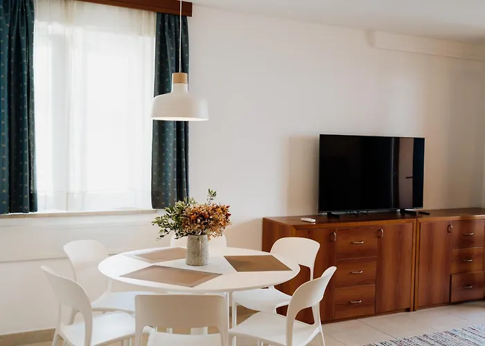 Apartmaji Punta 아파트